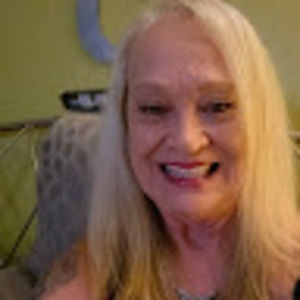 Meet your Posher, Candace